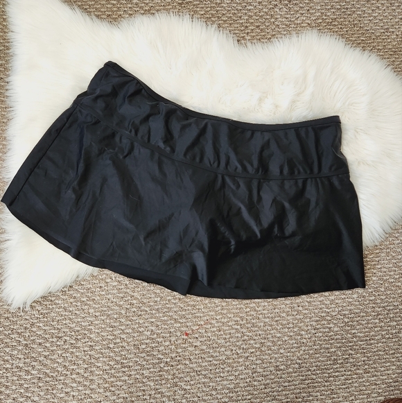 Penningtons Swim Skirt Bikini Bottoms Black Brief Swimsuit Plus Size 6X - Picture 3 of 9